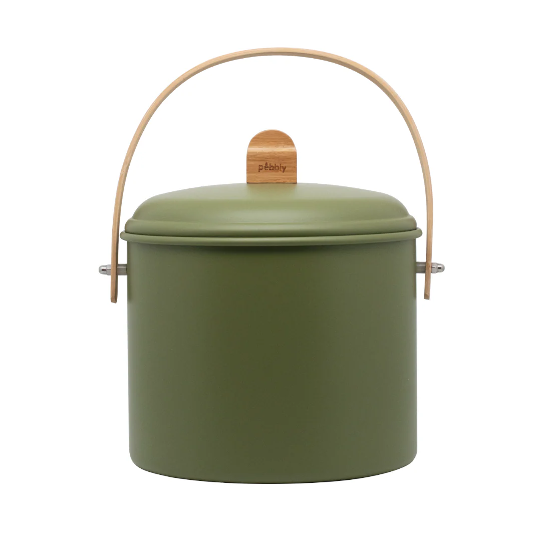 Compost Bin with Charcoal Filter - Image 11